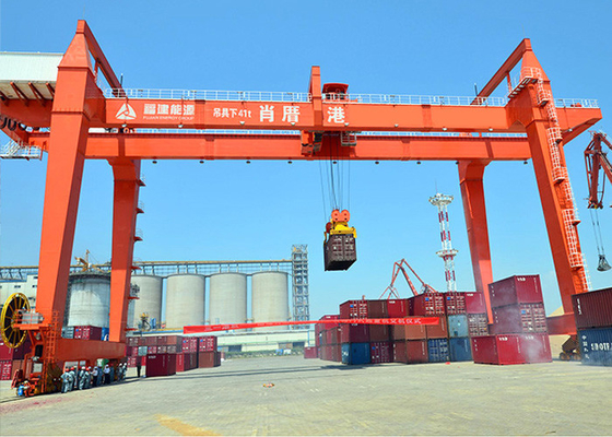 Rendement élevé RMG grue de portique de port mobile de 35 tonnes 35 tonnes sous l'écarteur